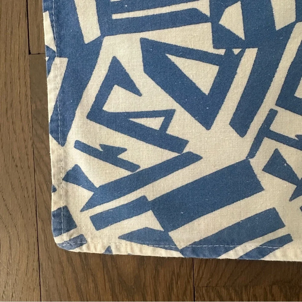 Set of Two Anthropologie Abstract Printed Cotton Napkins Blue, White 20.25